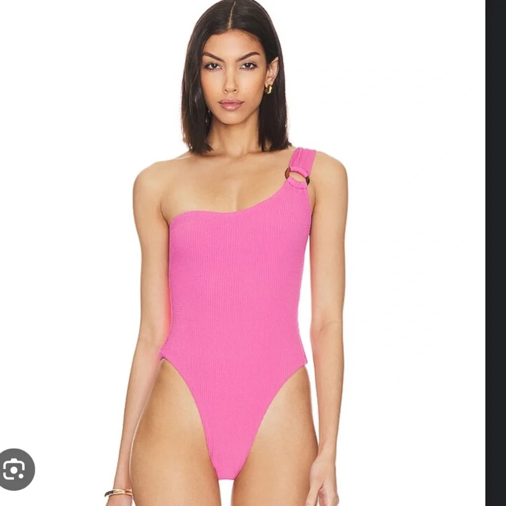 One-Shoulder Pink Women’s Swimsuit